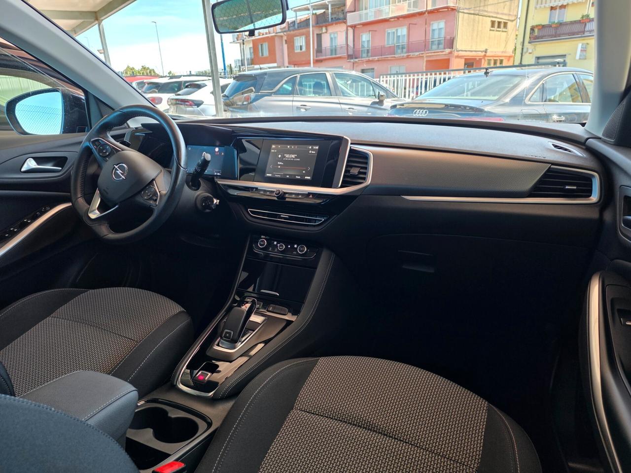 Opel Grandland 1.5 diesel Ecotec aut. Business Elegance
