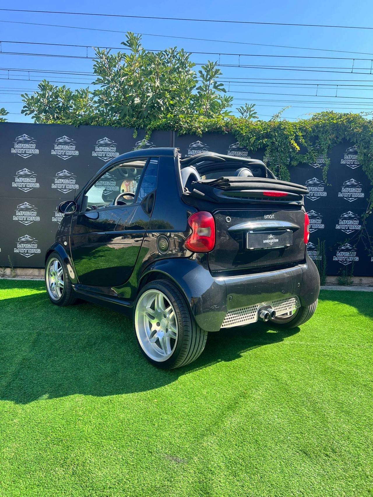 Smart ForTwo 700 cabrio Brabus (55 kW)
