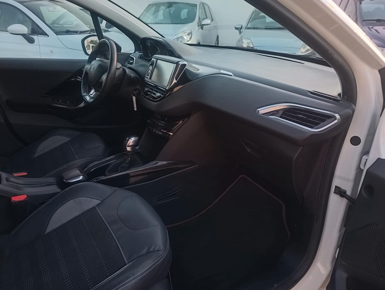 Peugeot 2008 BlueHDi 100 GT Line - anno 2018