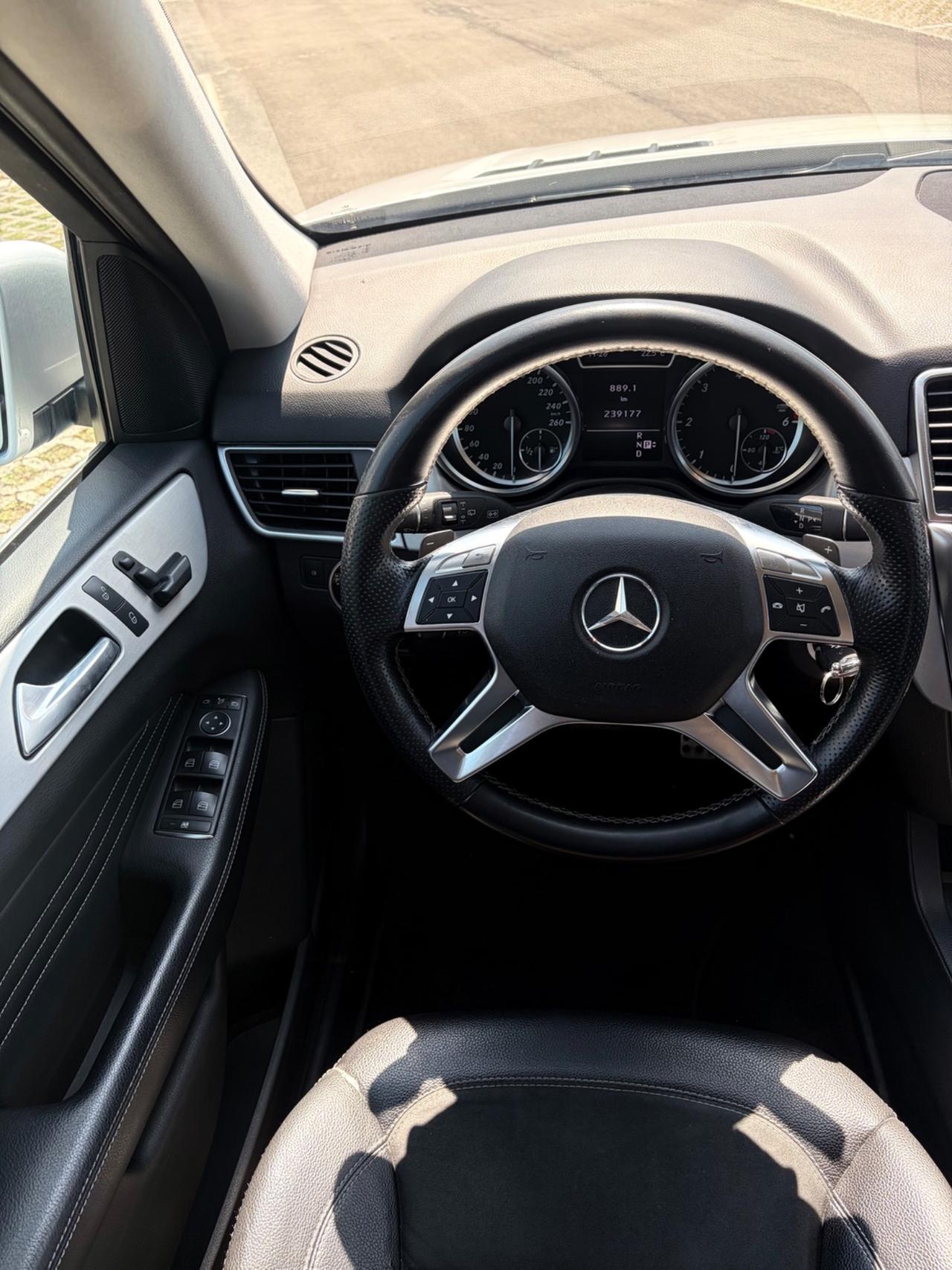 Mercedes-benz ML 250 BlueTEC 4Matic Sport