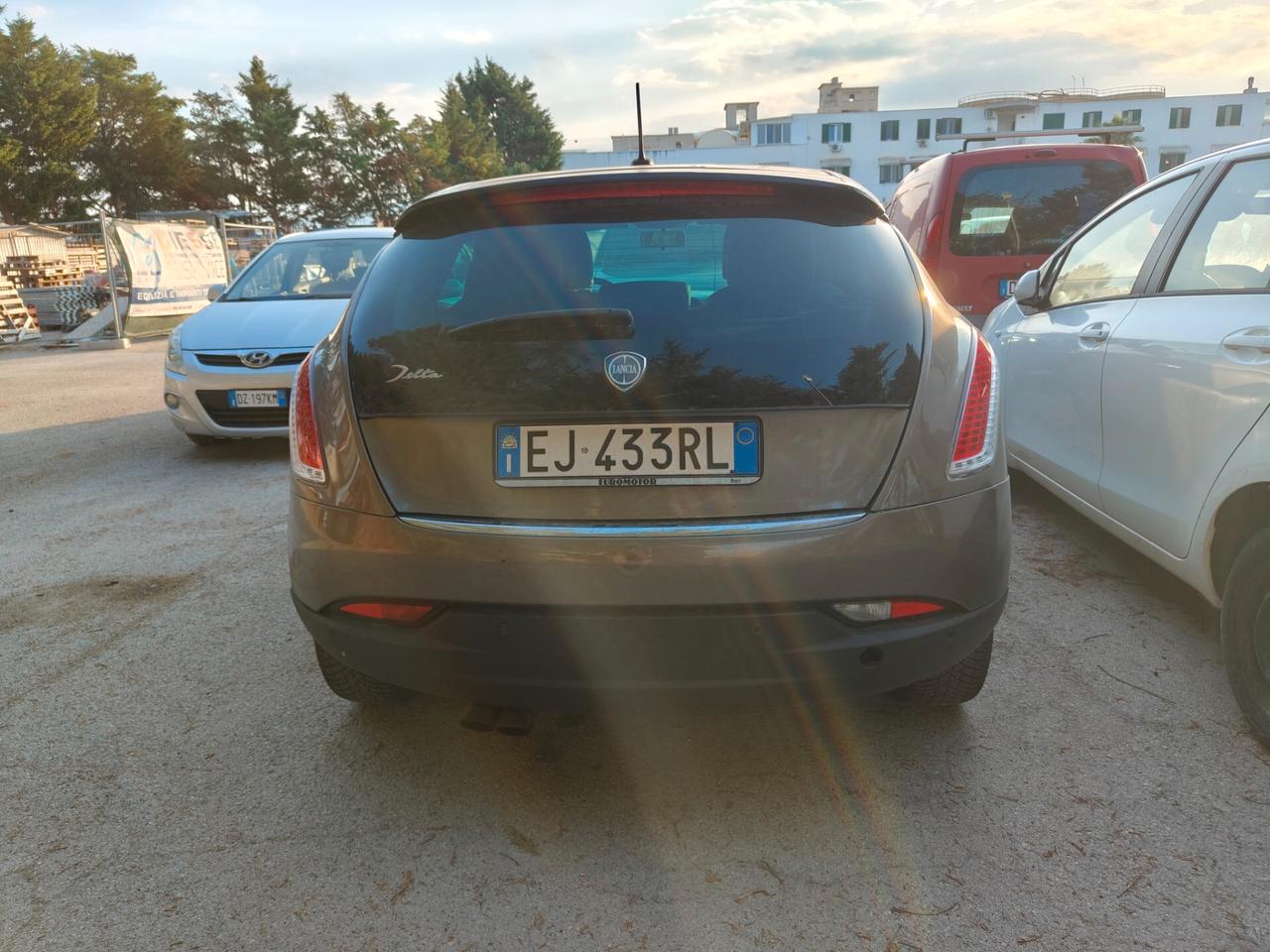 Lancia Delta 1.6 MJT Selectronic Platinum
