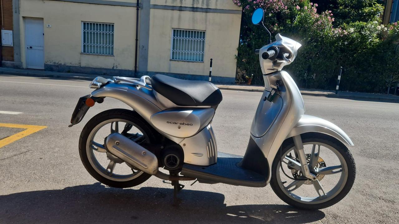 Aprilia Scarabeo 50 2T Street Argento Met. 06/2012