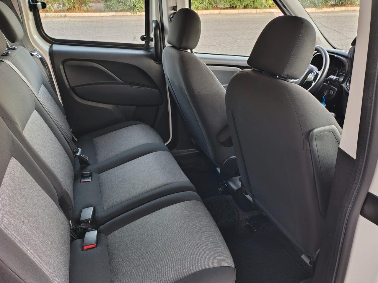 Fiat Doblò Combi 1.6 Mjet SX 90Cv - 2022