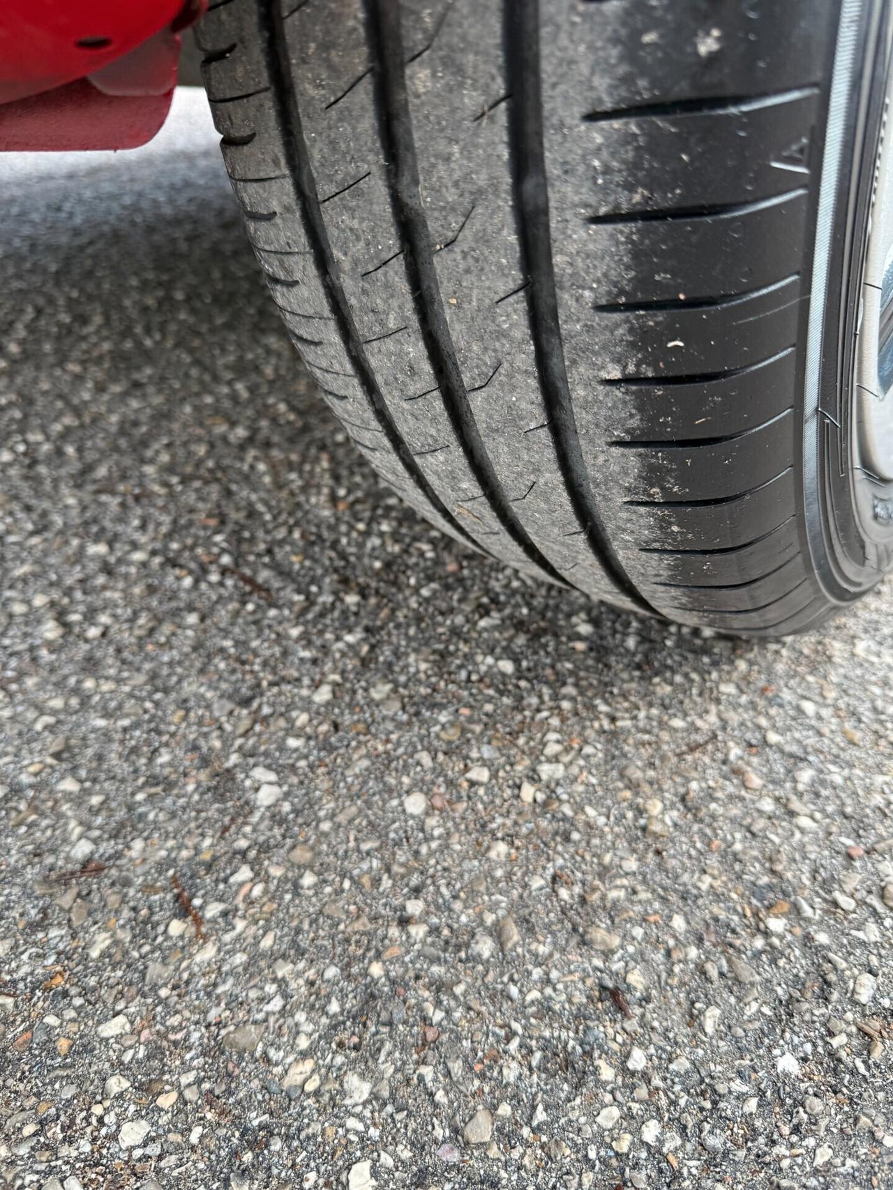 " UNA CHICCA " Suzuki Swift 1.2 Hybrid / GPL