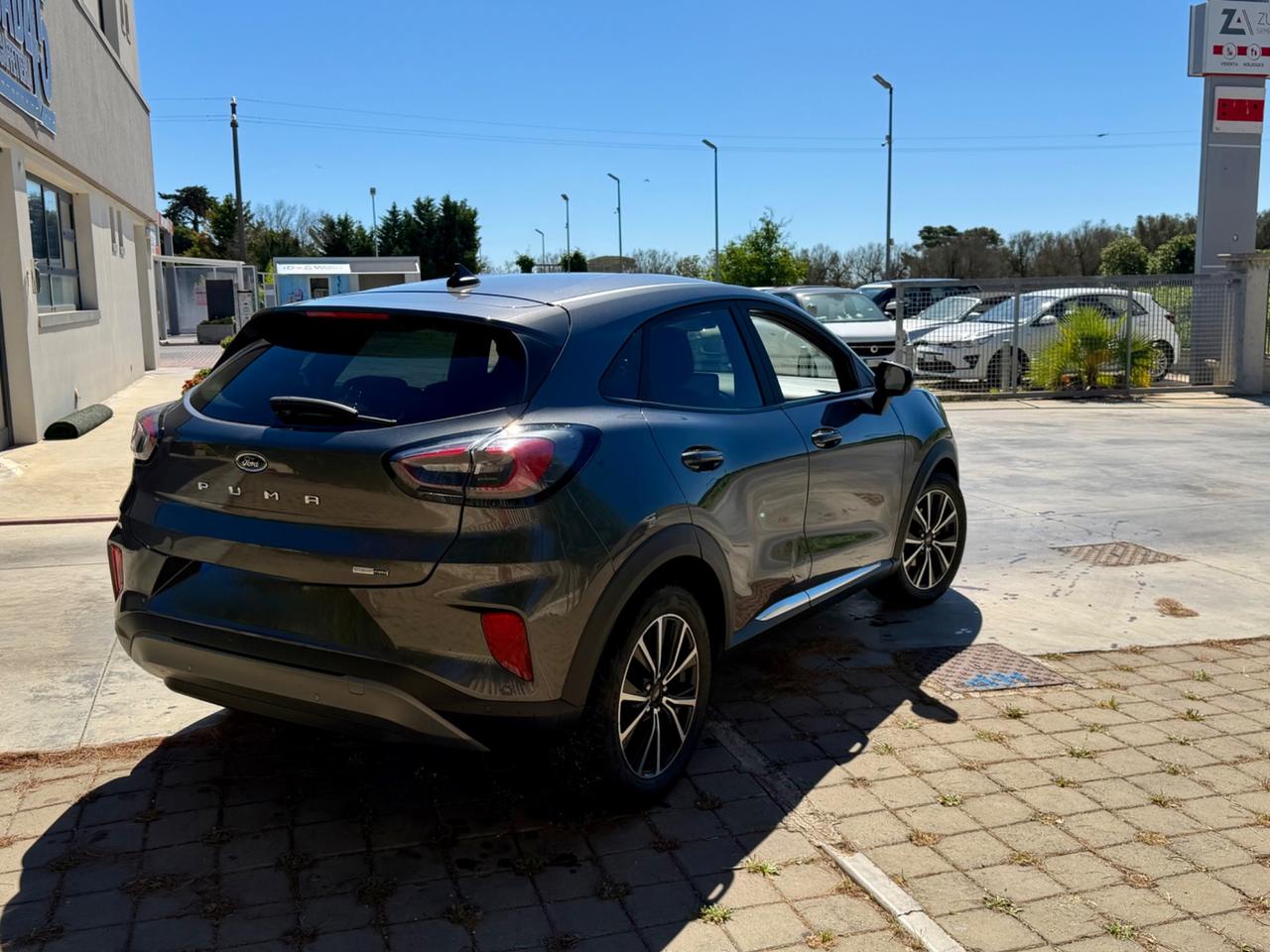 Ford Puma 1.0 EcoBoost Hybrid 125 CV S&S Titanium Design