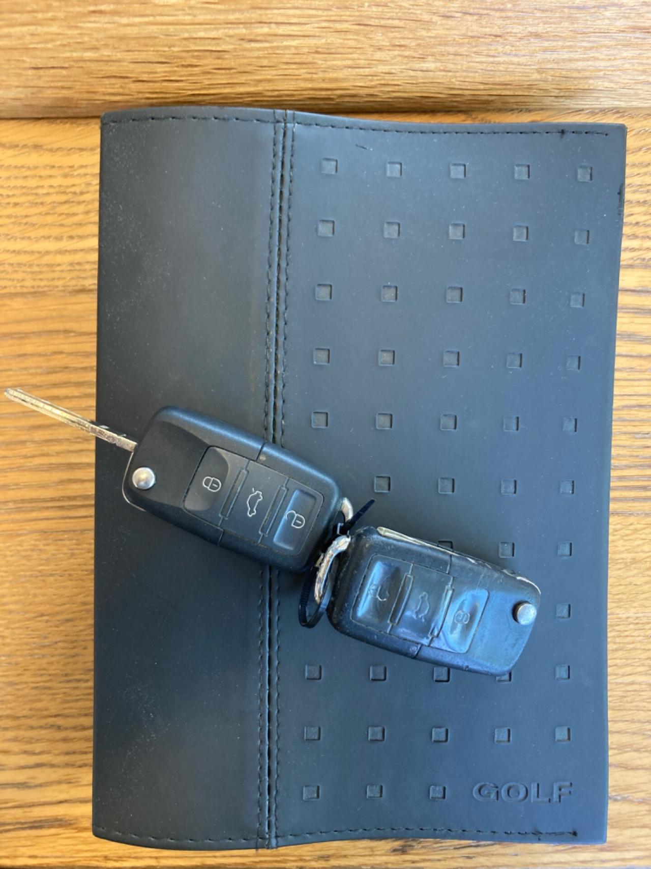 VOLKSWAGEN GOLF TDI 4x4 (MODELLO SPORTLINE)