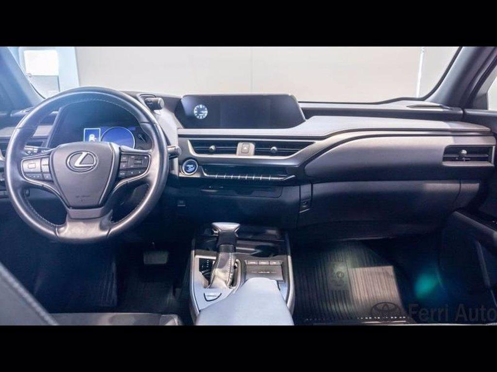LEXUS Ux 250h 2.0 executive 2wd cvt del 2019