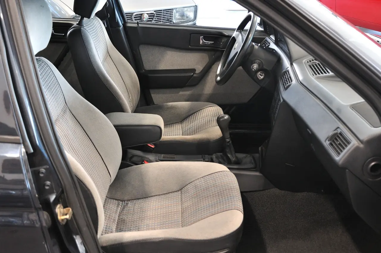Alfa Romeo 155 1.8i Twin Spark cat ASI