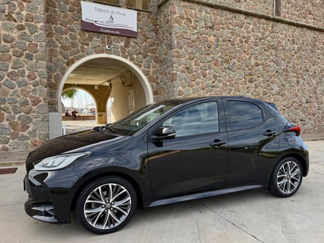 TOYOTA Yaris 1.5 130CV LOUNGE HYBRID+NAVI+ADAS+LED+PELLE+RCAM