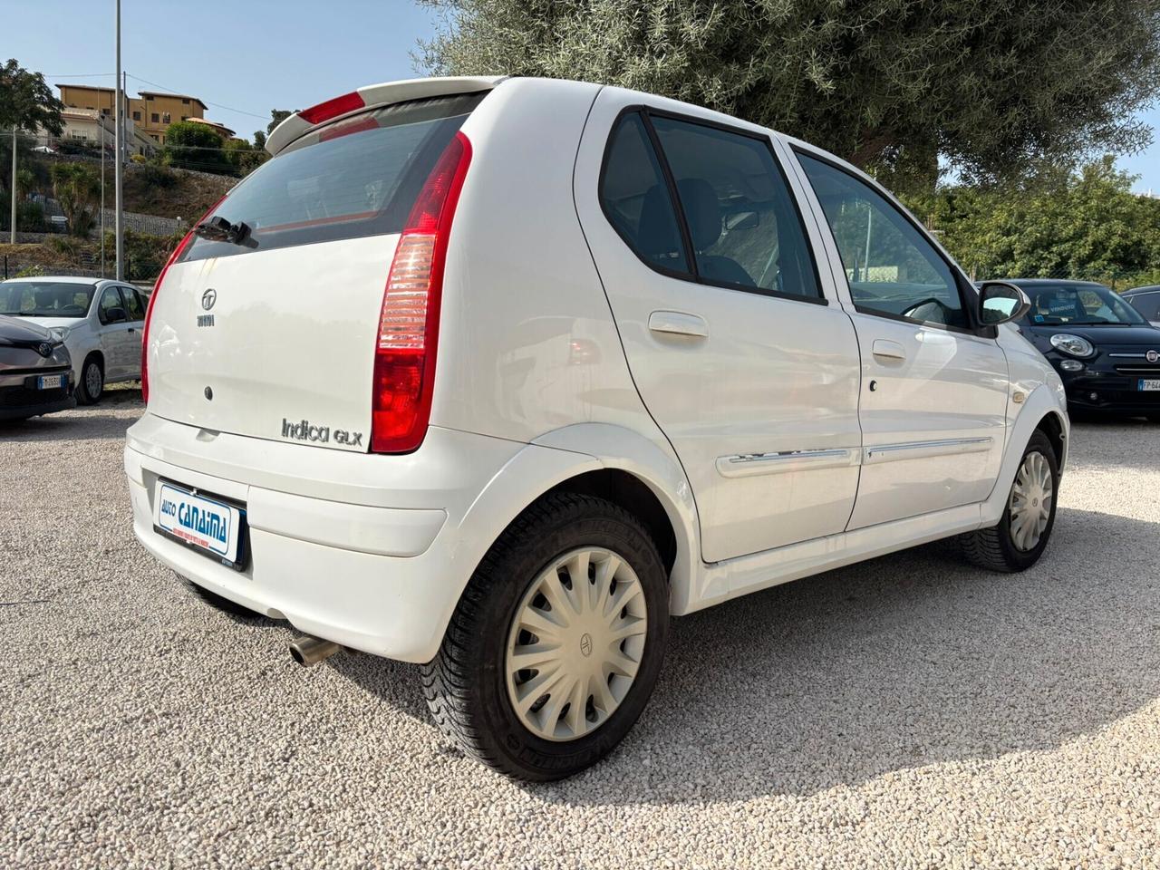 TATA INDICA 1.4 B - 2010 26000 KM!!!
