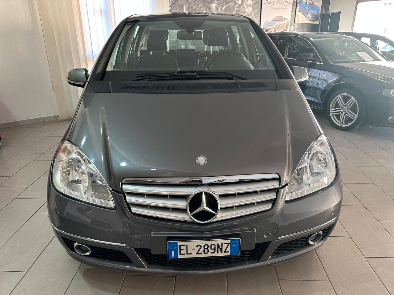Mercedes-benz A 160 CDI BlueEFFICIENCY Premium