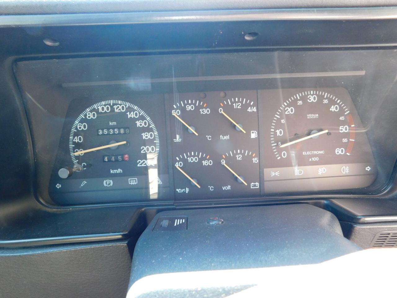 Lancia Super THEMA 2.5 Turbodiesel LS
