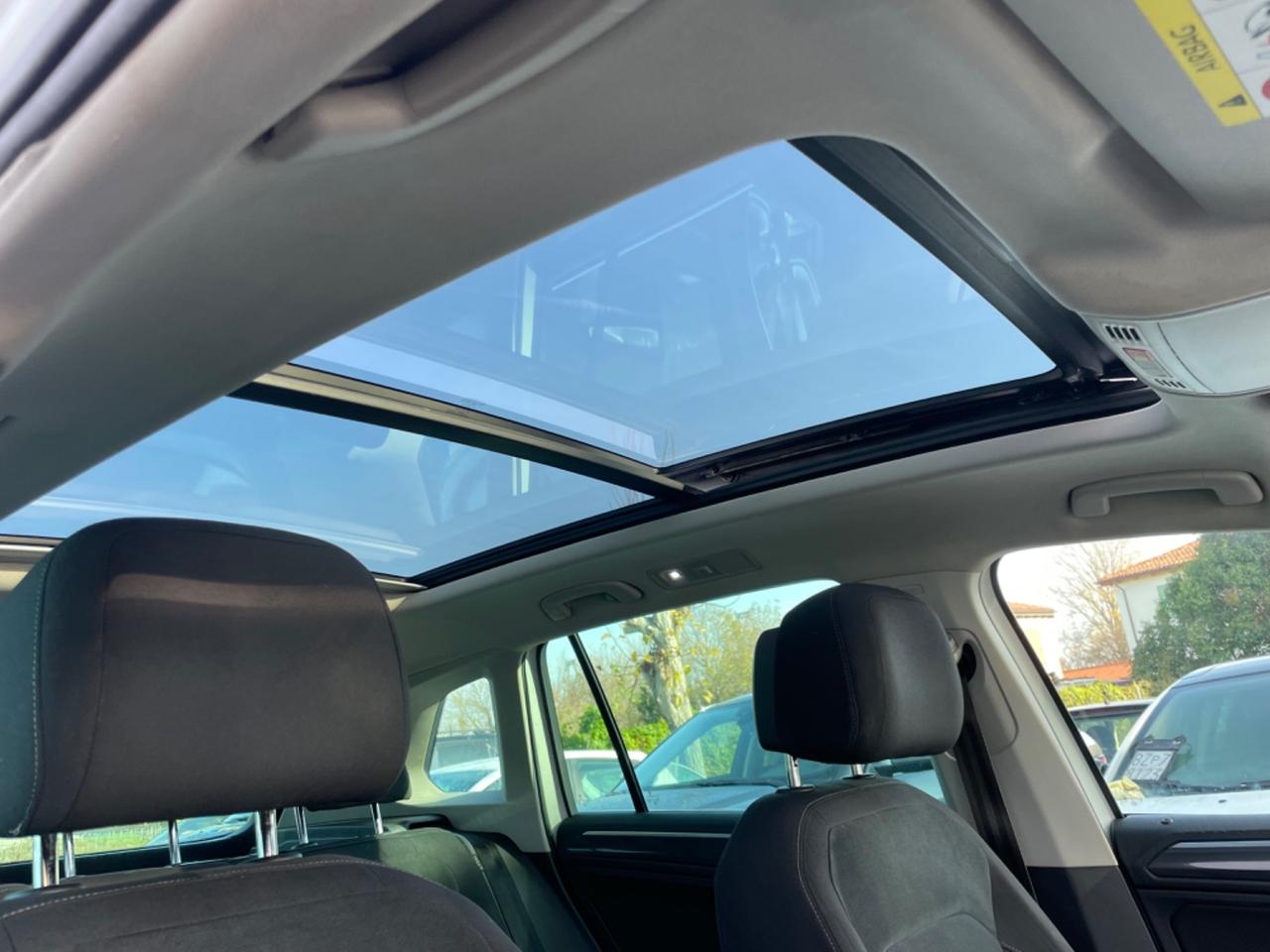 Volkswagen Tiguan 2.0 TDI SCR 4MOTION Sport BlueMotion Technology