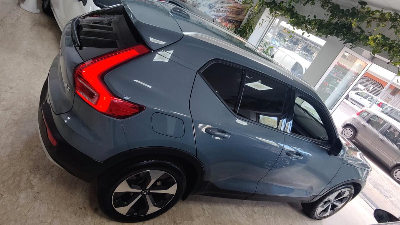 Volvo XC40 B3 Automatico Core