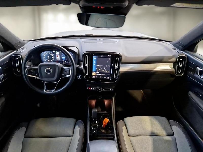 VOLVO XC40 T4 RECHARGE PLUG-IN AUTO PLUS BRIGHT SUV