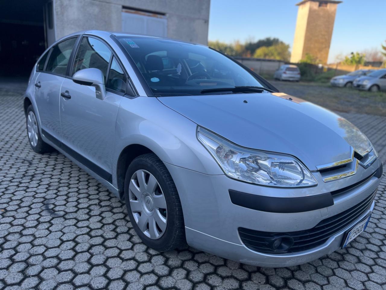 Citroen C4 1.4 Classique