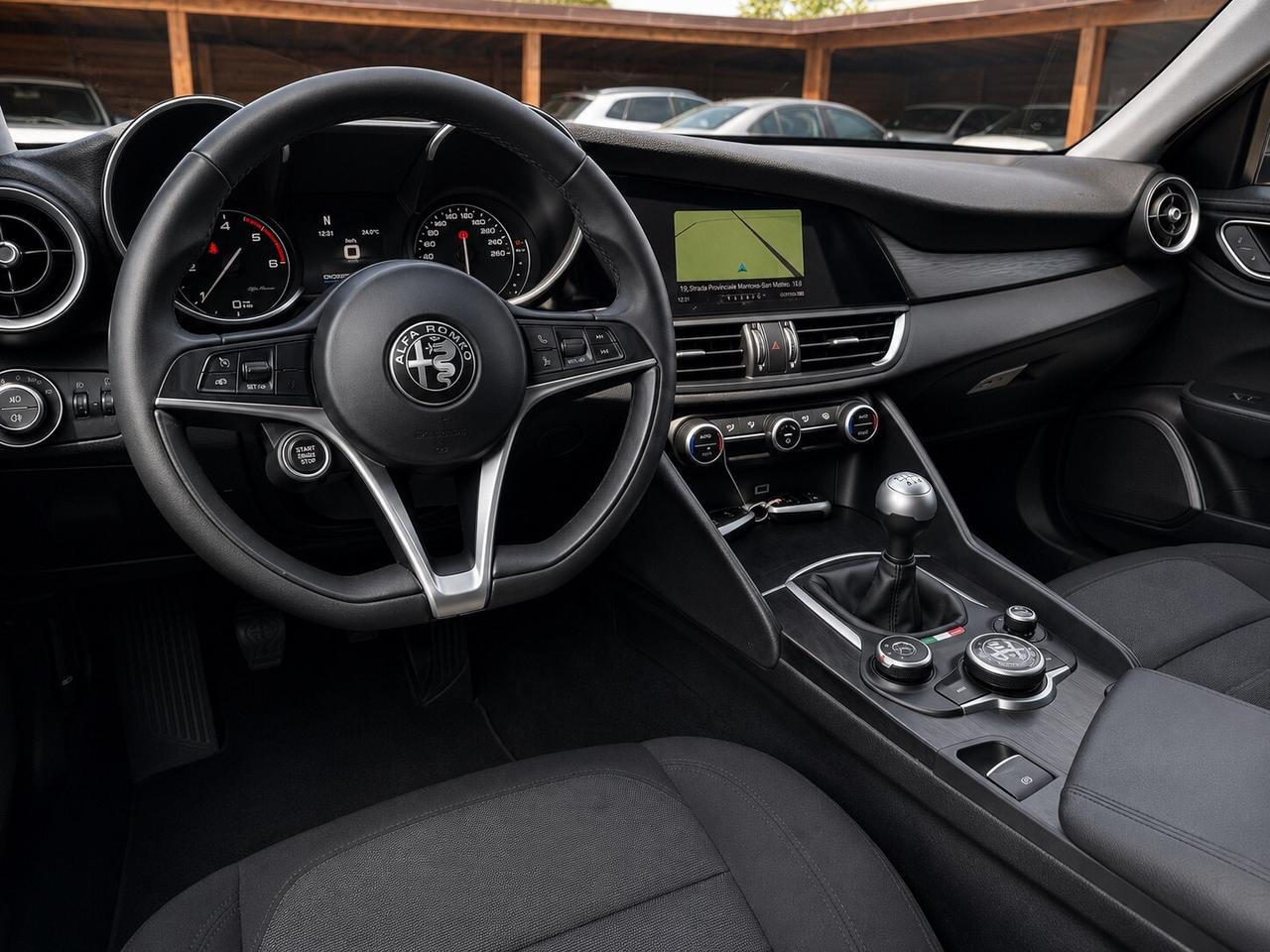Alfa Giulia 2.2 Turbodiesel 150 CV distribuzione e frizione eseguita