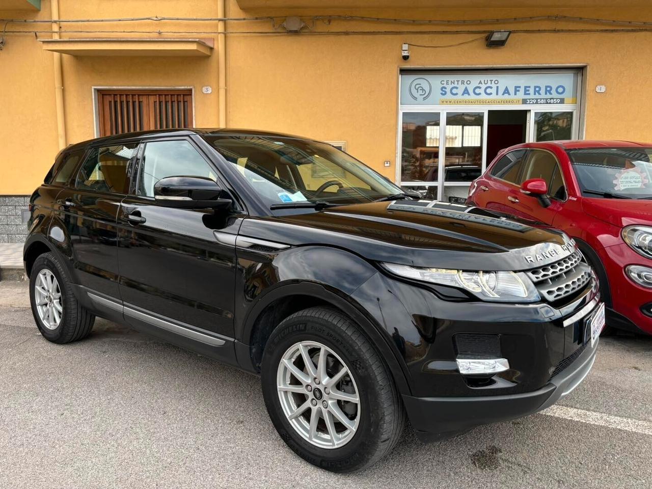 Land Rover Range Rover Evoque Range Rover Evoque 2.2 TD4 5p. Pure