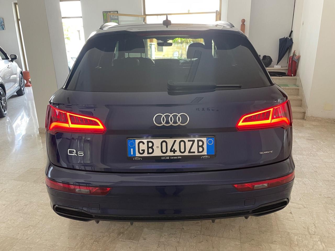 AUDI Q5 2.0 TDI QUATTRO S TRONIC S LINE “UNICA”