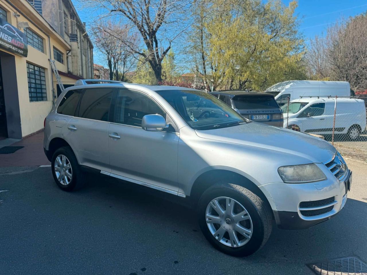 Volkswagen Touareg Anno 2006 3.0 DIESEL V6 INTERNI PELLE