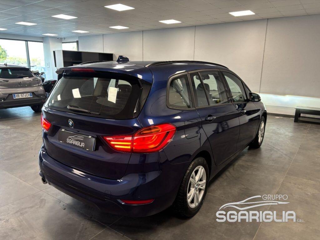 BMW 216 i Gran Tourer Advantage Full Optional