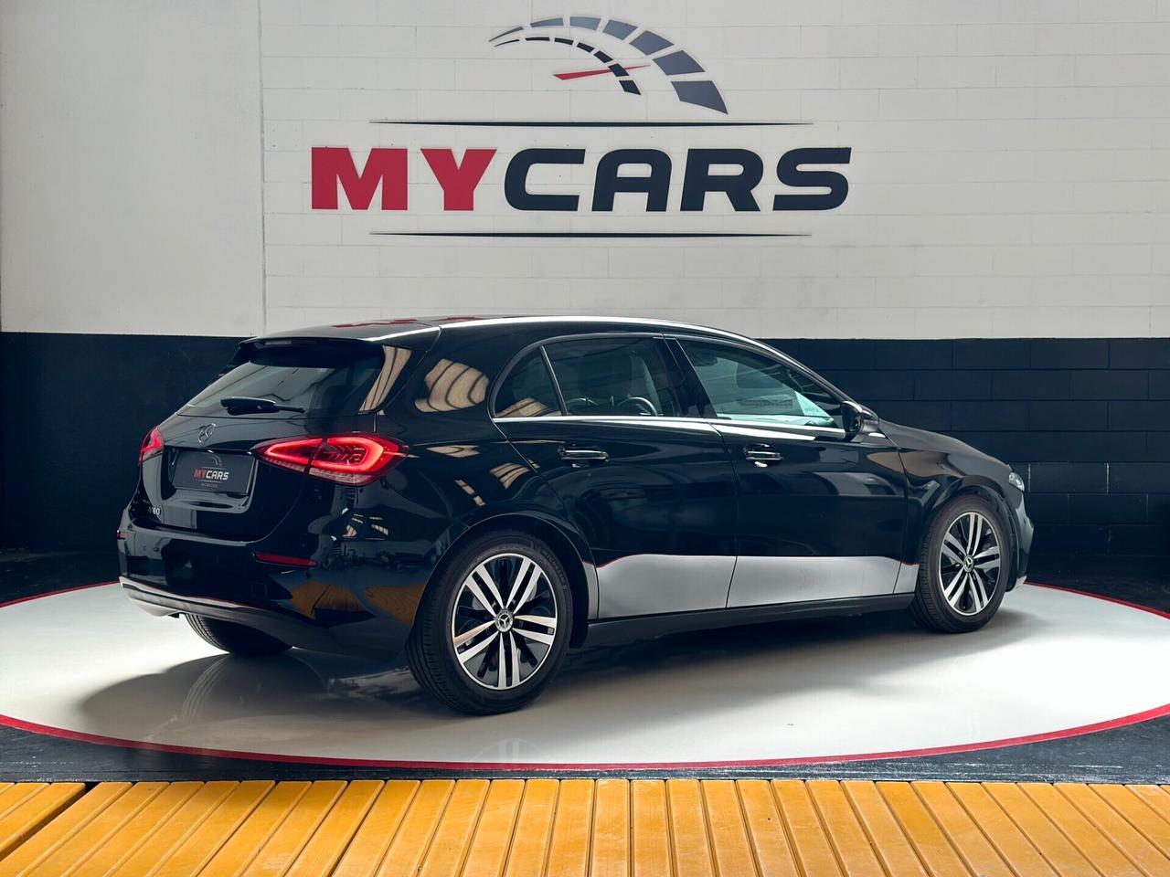 Mercedes-benz A 180 Automatic Premium
