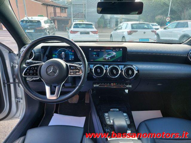MERCEDES-BENZ A 250 e hybrid EQ Business Plug In