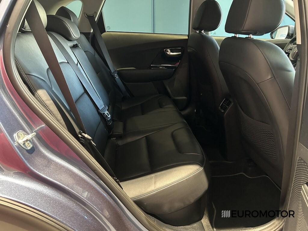 Kia Niro 1.6 GDI HEV Evolution 2WD DCT