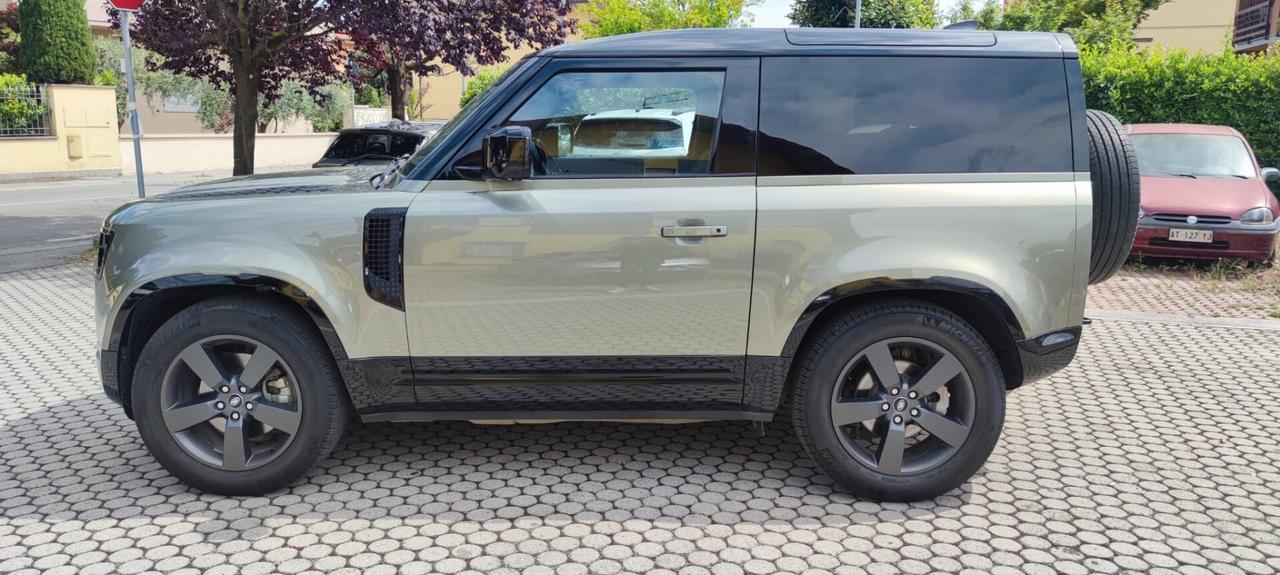 Land Rover Defender 90 3.0D I6 250 CV AWD Auto X-Dynamic SE