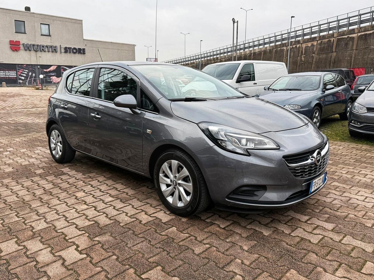 Opel Corsa 1.4 90CV GPL Tech 5 porte OK NEOPATENTATI