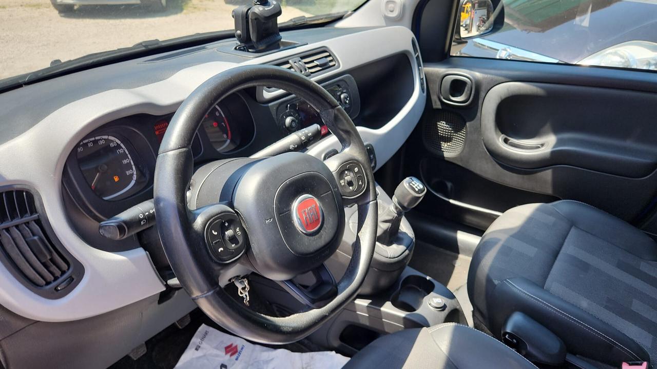 Fiat Panda CROSS 1.2 BENZINA 2018 USATO