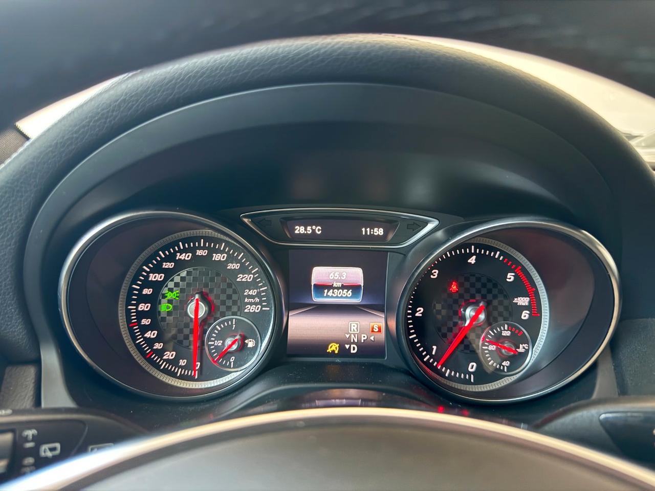 Mercedes A 200 D Premium Force 4Matic 7G-DCT TETTO APRIBILE