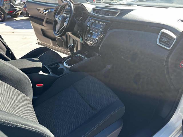 NISSAN Qashqai 1.2 DIG-T Tekna OK NEOPATENTATO