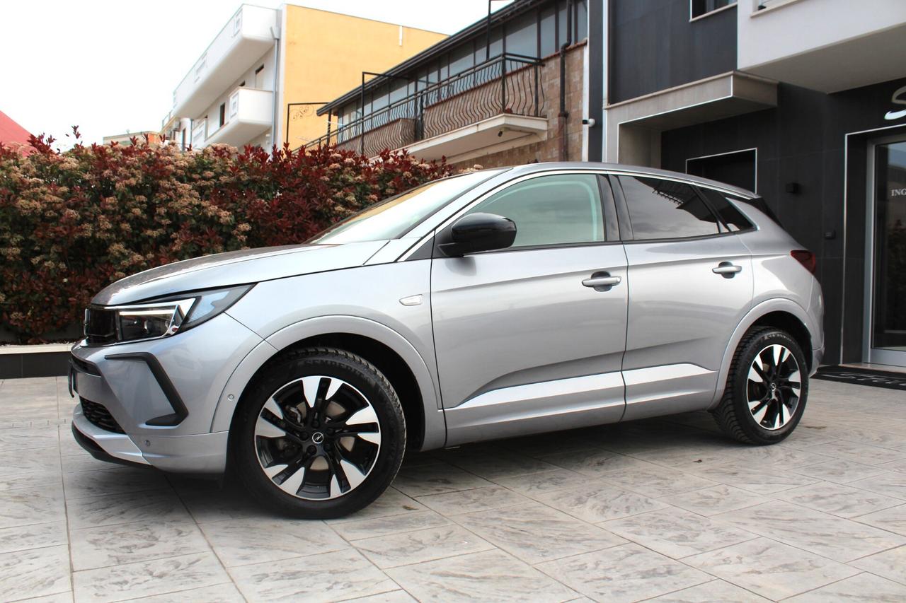 Opel Grandland 1.5 diesel Ecotec aut. Business Elegance