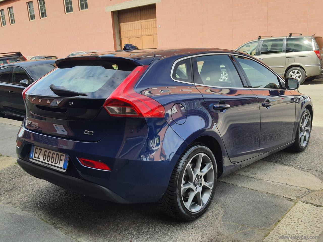 VOLVO V40 D2 1.6 Volvo Ocean Race