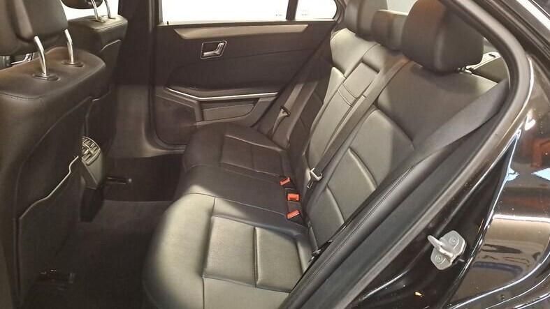 Mercedes-benz E 200 CDI BlueEFFICIENCY Elegance