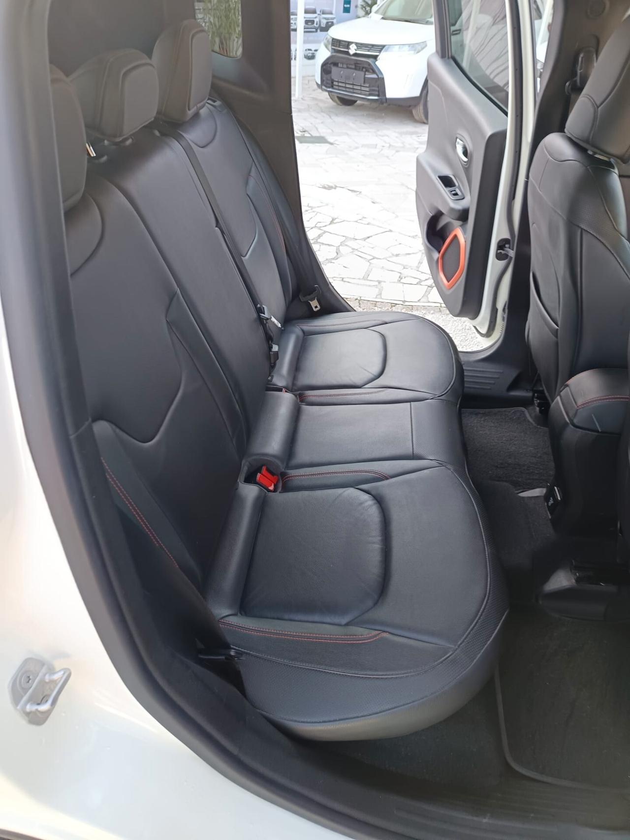 Jeep Renegade 1.6 Mtj opening edition Tua a 169€/Mese