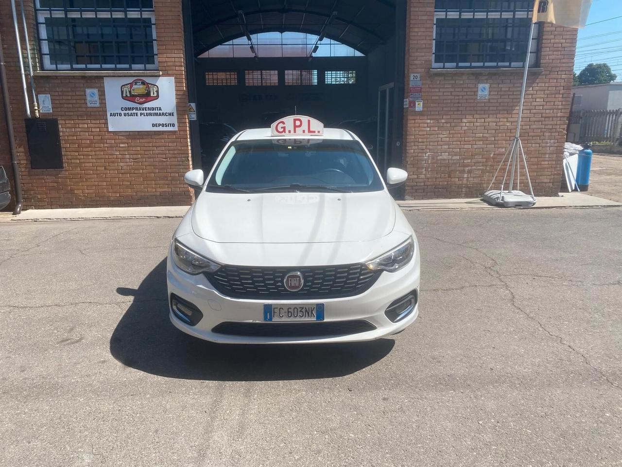 Fiat Tipo 1.4 95CV Opening Edition GPL - 1 PROPRIETARIO