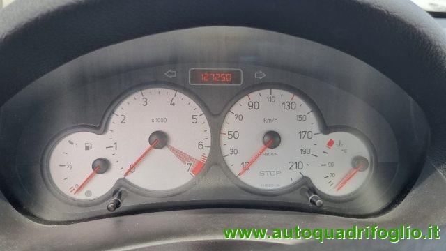 PEUGEOT 206 1.6 16V CC Quiksilver