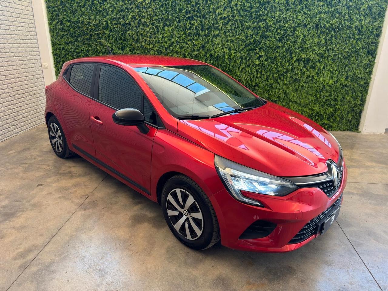 Renault Clio Full Hybrid E-Tech 145 CV 5 porte Equilibre