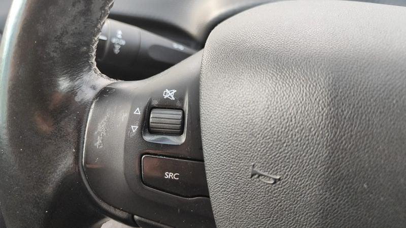 Peugeot 2008 BlueHDi 100 Allure