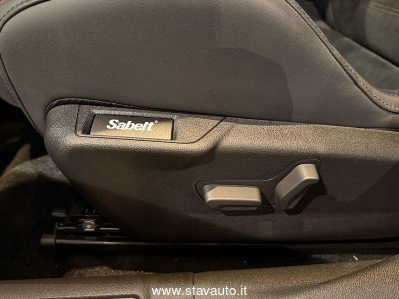 Alfa Romeo Junior Junior 156 CV BEV Speciale