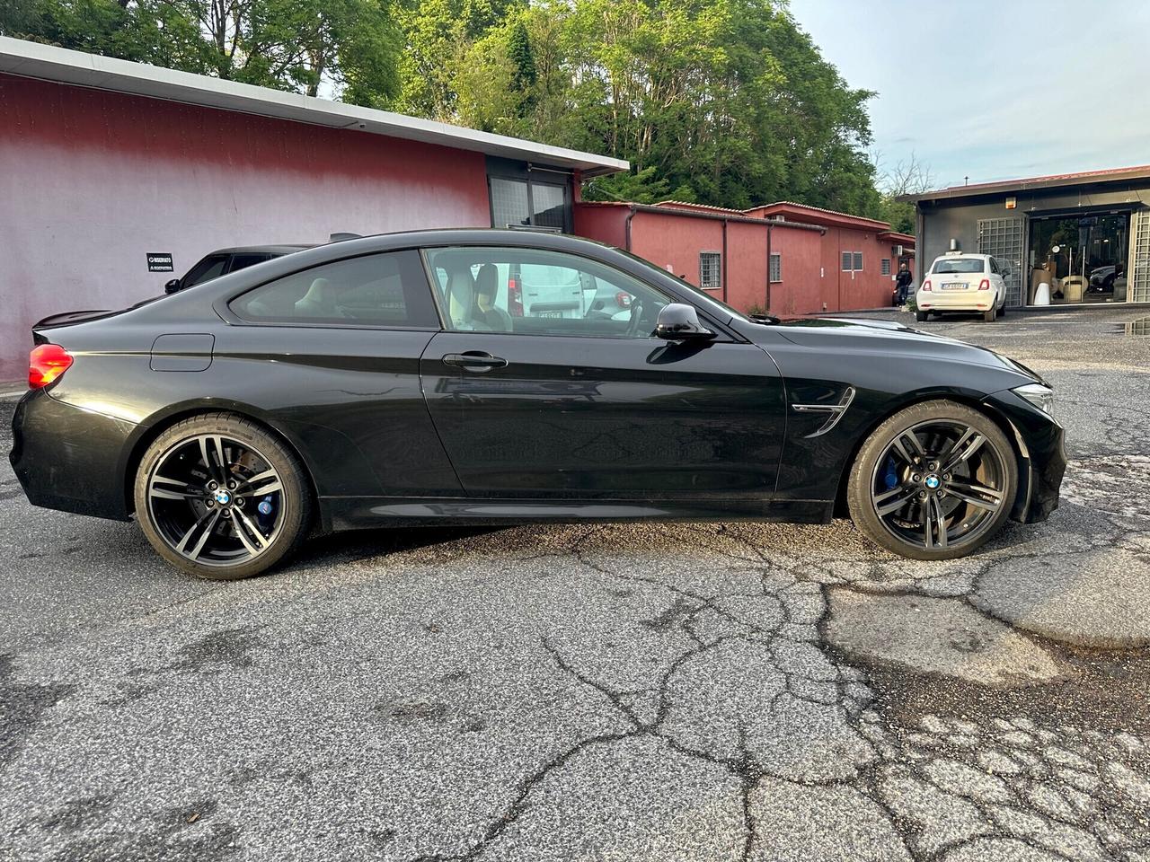 Bmw M4 cerchi performance super bollo ridotto Garantita Rate Permute