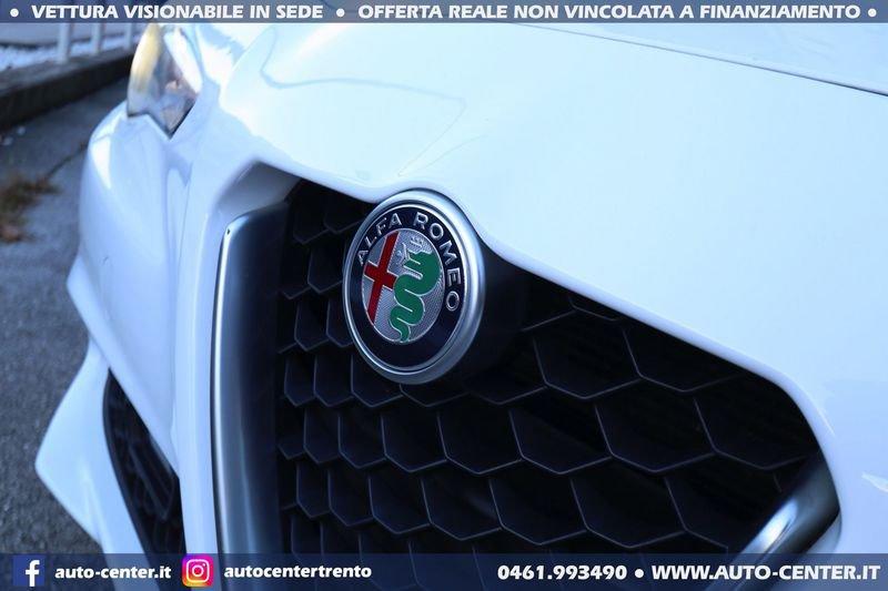 Alfa Romeo Giulia 2.0 Turbo 200CV AT8 Super