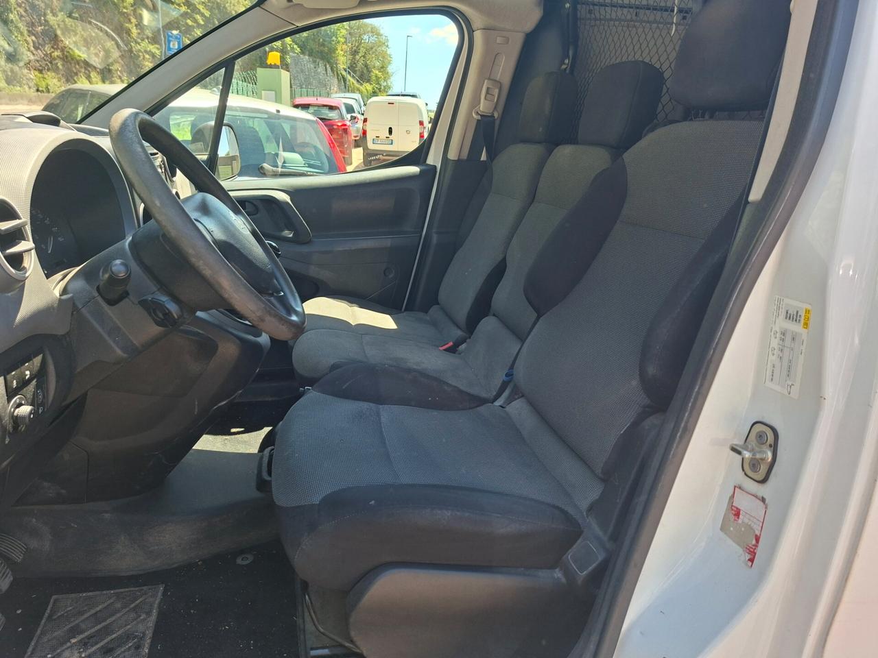 Peugeot Partner 1.6 HDI / EURO 6B / AUTOCARRO