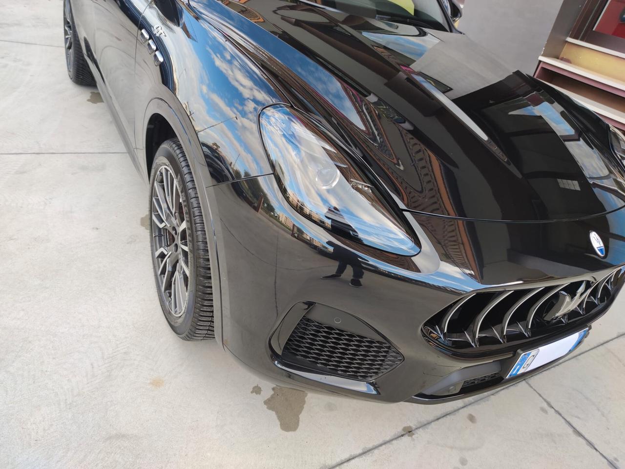 Maserati Grecale MHEV 300 CV AWD GT