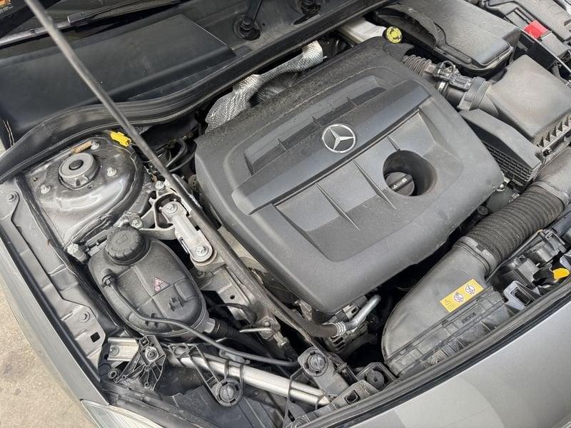 Mercedes-Benz Classe A A 160 d Sport AUTOMATICA NEOPATENTATI CRONOLOGIA TAGLIANDI