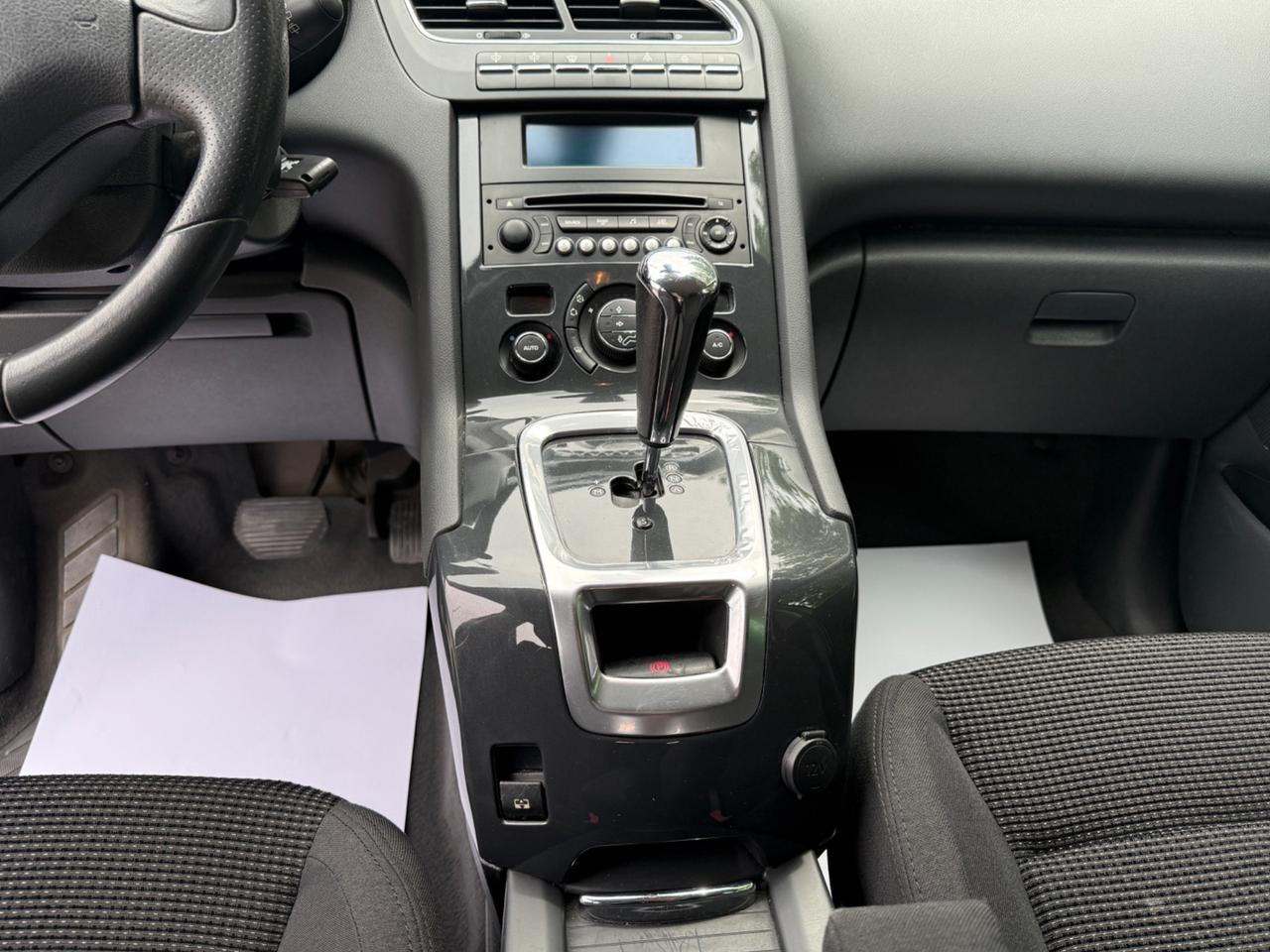 Peugeot 5008 1.6 HDI Active