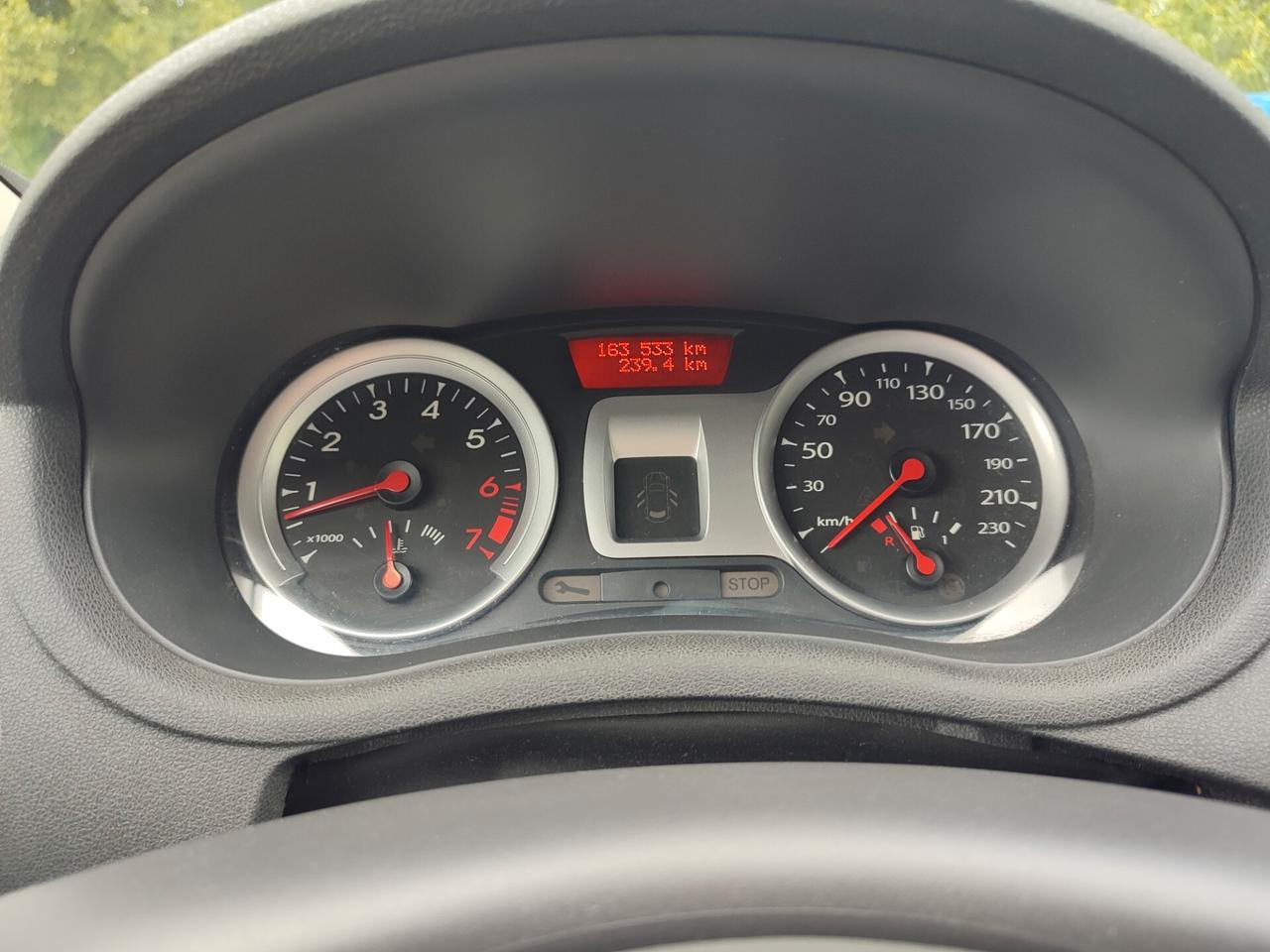 RENAULT CLIO DEL 2010 1.2BENZINA MOLTO BELLA
