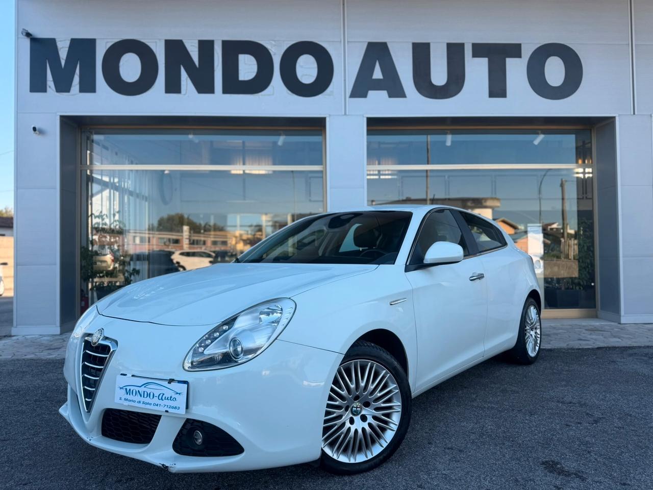 Alfa R. Giulietta 1.6 JTDm-2 105 CV Distinctive